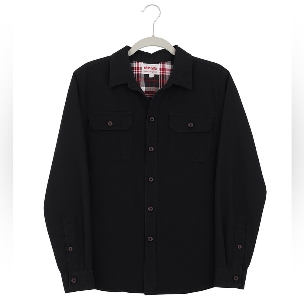 Wrangler Authentic Men's Size Large Navy Blue, Flannel-Lined Button-Up Shirt.